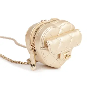Chanel Chanel CC In Love Heart Necklace Bag Gold Lambskin Light Gold Hardware | Thumbnail 2 Chanel Chanel CC In Love Heart Necklace Bag Gold Lambskin Light Gold Hardware | Thumbnail 2