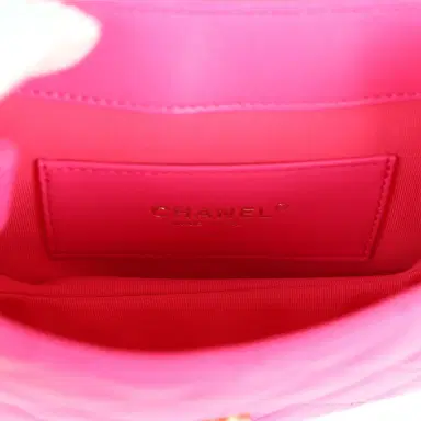 Chanel Chanel CC Mini Shoulder Bag Fuchsia Lambskin Antique Gold Hardware | Thumbnail 10 Chanel Chanel CC Mini Shoulder Bag Fuchsia Lambskin Antique Gold Hardware | Thumbnail 10