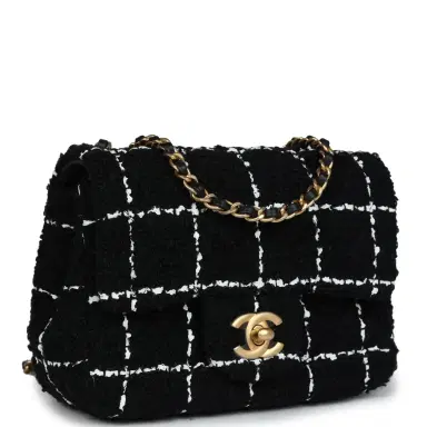 Chanel Chanel Pearl Crush Mini Square Flap Bag White and Black Tweed Antique Gold Hardware | Thumbnail 2