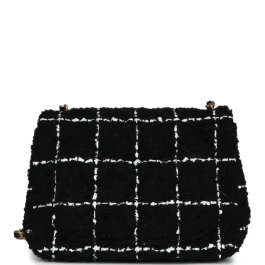 Chanel Chanel Pearl Crush Mini Square Flap Bag White and Black Tweed Antique Gold Hardware | Thumbnail 4
