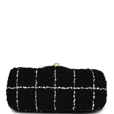 Chanel Chanel Pearl Crush Mini Square Flap Bag White and Black Tweed Antique Gold Hardware | Thumbnail 6