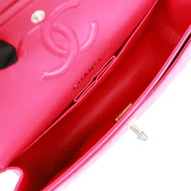 Chanel Chanel Small Classic Double Flap Fuchsia Caviar Light Gold Hardware | Thumbnail 9 Chanel Chanel Small Classic Double Flap Fuchsia Caviar Light Gold Hardware | Thumbnail 9