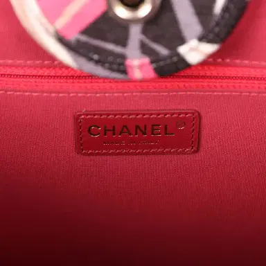Chanel Chanel Small Deauville Shopping Bag Grey and Pink Tropical Floral Velvet Light Gold Hardware | Thumbnail 10 Chanel Chanel Small Deauville Shopping Bag Grey and Pink Tropical Floral Velvet Light Gold Hardware | Thumbnail 10
