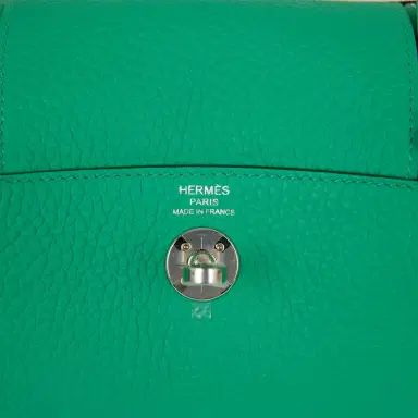 HERMÈS Hermes Mini Lindy Menthe Clemence Palladium Hardware | Thumbnail 8 HERMÈS Hermes Mini Lindy Menthe Clemence Palladium Hardware | Thumbnail 8