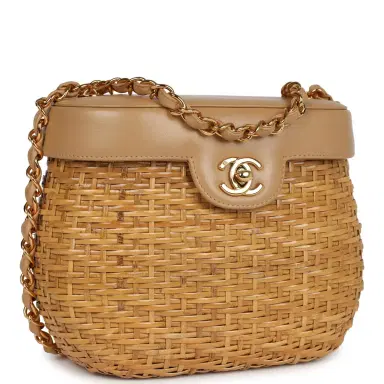 Chanel Vintage Chanel Basket Bag Beige Lambskin and Rattan Wicker Gold Hardware | Thumbnail 2 Chanel Vintage Chanel Basket Bag Beige Lambskin and Rattan Wicker Gold Hardware | Thumbnail 2
