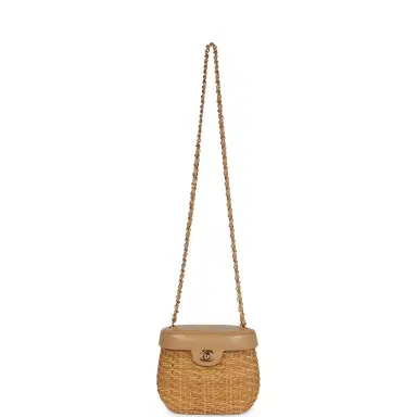 Chanel Vintage Chanel Basket Bag Beige Lambskin and Rattan Wicker Gold Hardware | Thumbnail 7 Chanel Vintage Chanel Basket Bag Beige Lambskin and Rattan Wicker Gold Hardware | Thumbnail 7