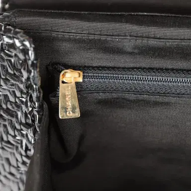 Chanel Vintage Chanel Flap Bag Black Wicker Gold Hardware | Thumbnail 10 Chanel Vintage Chanel Flap Bag Black Wicker Gold Hardware | Thumbnail 10
