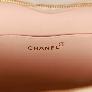 Chanel Vintage Chanel Heart Vanity Bag Beige and Black Patent Antique Gold Hardware | Thumbnail 8