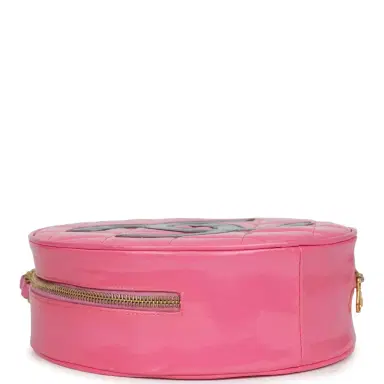 Chanel Vintage Chanel Round Vanity Bag Pink and Black Patent Leather Antique Gold Hardware | Thumbnail 8 Chanel Vintage Chanel Round Vanity Bag Pink and Black Patent Leather Antique Gold Hardware | Thumbnail 8