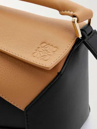 Loewe Puzzle Edge Mini Two-tone Textured-leather Shoulder Bag | Thumbnail 4 Loewe Puzzle Edge Mini Two-tone Textured-leather Shoulder Bag | Thumbnail 4