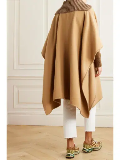 Moncler Wool Cape | Thumbnail 4 Moncler Wool Cape | Thumbnail 4