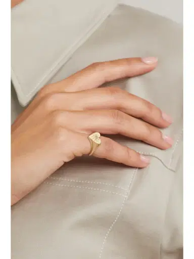 Marlo Laz Heart 14-karat Gold Diamond Signet Ring | Thumbnail 2 Marlo Laz Heart 14-karat Gold Diamond Signet Ring | Thumbnail 2