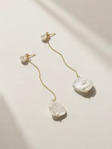 Mateo Duality 14-karat Gold Pearl Earrings | Thumbnail 1 Mateo Duality 14-karat Gold Pearl Earrings | Thumbnail 1