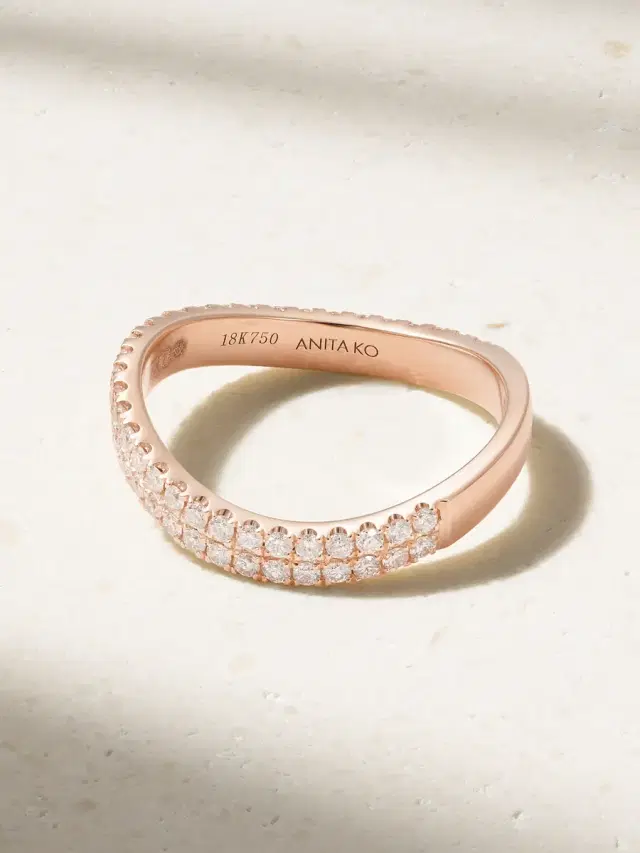 Curved 18-karat Rose Gold Diamond Ring - 8