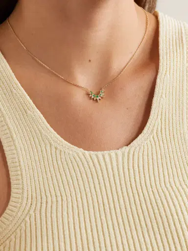 Piaget Sunlight Rose Gold, Emerald And Diamond Necklace | Thumbnail 2 Piaget Sunlight Rose Gold, Emerald And Diamond Necklace | Thumbnail 2