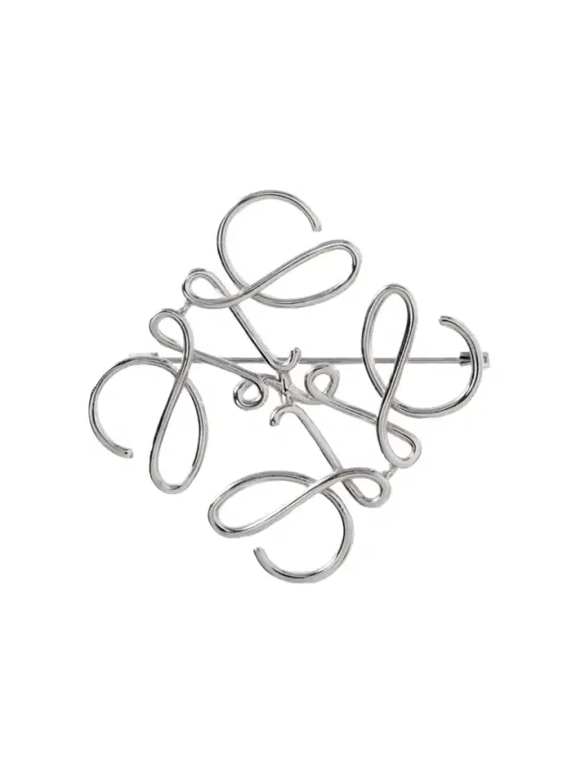 Loewe tone Brooch