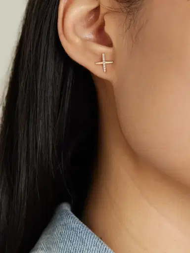 Melissa Joy Manning 14-karat Recycled Gold Diamond Earrings | Thumbnail 2 Melissa Joy Manning 14-karat Recycled Gold Diamond Earrings | Thumbnail 2