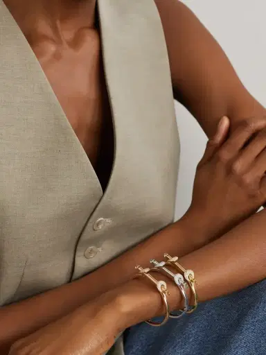 Ananya Chakra Icon 18-karat White Gold, Diamond And Quartz Bangle | Thumbnail 5 Ananya Chakra Icon 18-karat White Gold, Diamond And Quartz Bangle | Thumbnail 5