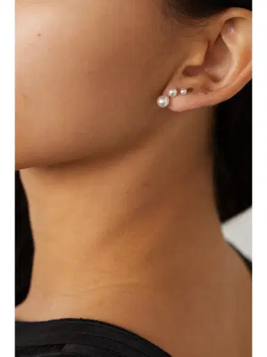 Mizuki 14-karat Gold Pearl Earrings | Thumbnail 5 Mizuki 14-karat Gold Pearl Earrings | Thumbnail 5