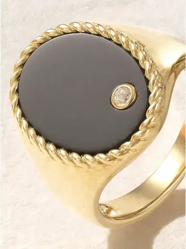 Yvonne Léon 9-karat Gold, Onyx And Diamond Signet Ring | Thumbnail 4