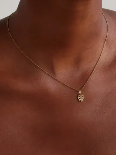 Sydney Evan Small Monstera Leaf 14-karat Gold Diamond Necklace | Thumbnail 2 Sydney Evan Small Monstera Leaf 14-karat Gold Diamond Necklace | Thumbnail 2