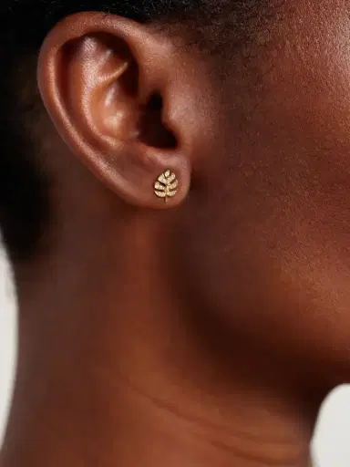 Sydney Evan Tiny Monstera Leaf 14-karat Gold Diamond Earrings | Thumbnail 2 Sydney Evan Tiny Monstera Leaf 14-karat Gold Diamond Earrings | Thumbnail 2