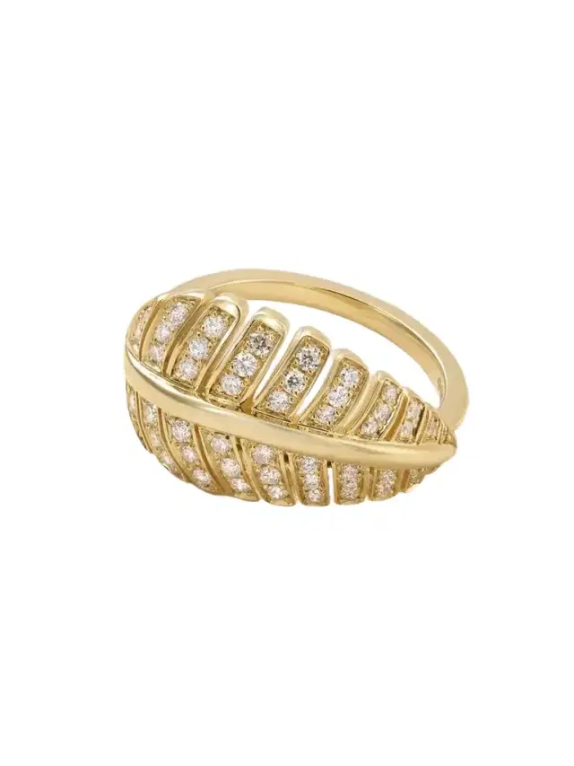 Small Leaf 18-karat Gold Diamond Ring