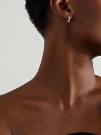 David Yurman Crossover 18-karat Gold Diamond Hoop Earrings | Thumbnail 2 David Yurman Crossover 18-karat Gold Diamond Hoop Earrings | Thumbnail 2