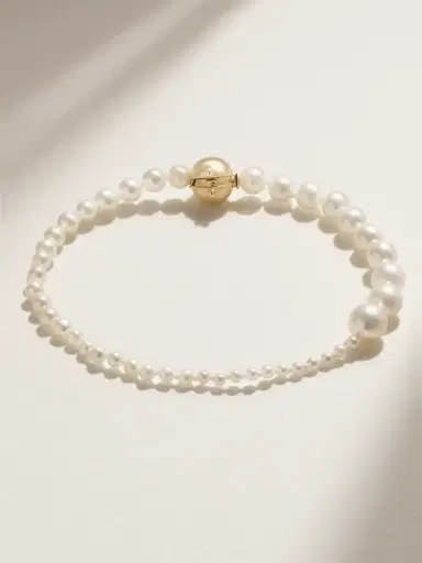 Sophie Bille Brahe Petite Peggy 14-karat Gold Pearl Bracelet | Thumbnail 1 Sophie Bille Brahe Petite Peggy 14-karat Gold Pearl Bracelet | Thumbnail 1