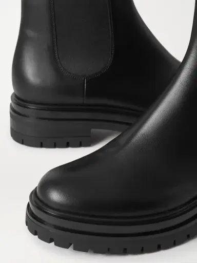 Gianvito Rossi Chester Leather Chelsea Boots | Thumbnail 4