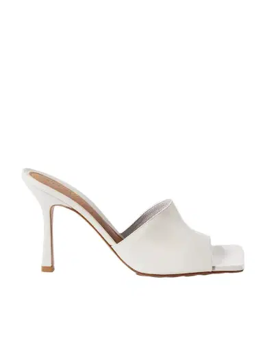 Bottega Veneta Leather Mules | Thumbnail 1 Bottega Veneta Leather Mules | Thumbnail 1