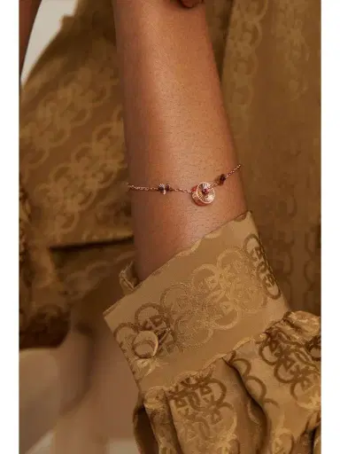 Gucci Icon Heart 18-karat Rose Gold Bracelet | Thumbnail 2 Gucci Icon Heart 18-karat Rose Gold Bracelet | Thumbnail 2
