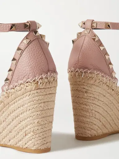 Valentino Garavani Rockstud 105 Textured-leather Espadrille Wedge Sandals | Thumbnail 4 Valentino Garavani Rockstud 105 Textured-leather Espadrille Wedge Sandals | Thumbnail 4