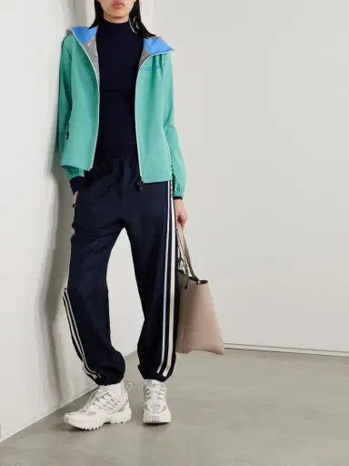 Moncler Grenoble Valles Hooded Gore-tex Paclite® Jacket | Thumbnail 2 Moncler Grenoble Valles Hooded Gore-tex Paclite® Jacket | Thumbnail 2