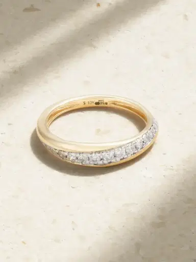 STONE AND STRAND Twist 10-karat Gold Diamond Ring | Thumbnail 1 STONE AND STRAND Twist 10-karat Gold Diamond Ring | Thumbnail 1