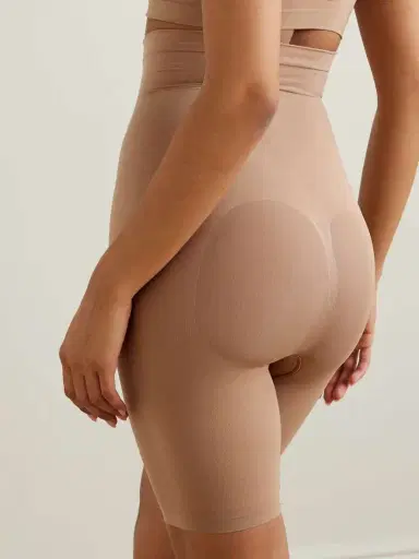 Skims Seamless High-waisted Above The Knee Short - Sienna | Thumbnail 3
