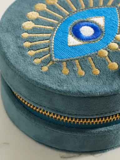 L’Atelier Nawbar Rebel Eye Embroidered Velvet Jewelry Box | Thumbnail 4