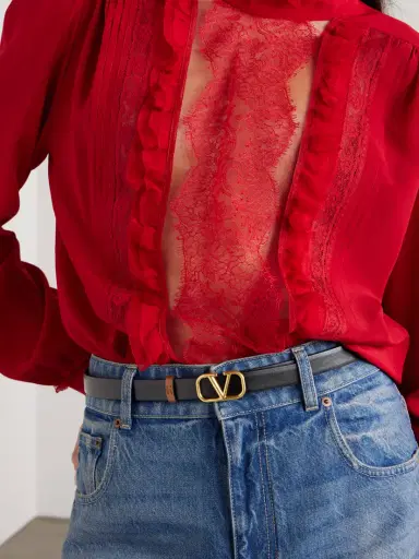 Valentino Garavani Vlogo Reversible Leather Belt | Thumbnail 3 Valentino Garavani Vlogo Reversible Leather Belt | Thumbnail 3