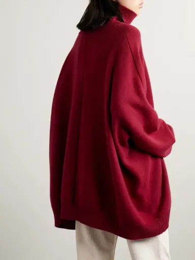 The Row Vinicius Oversized Cashmere Turtleneck Sweater | Thumbnail 4