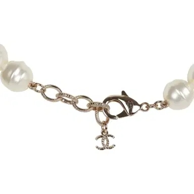 Chanel Chanel Gold CC Faux Large Pearl Crystal Necklace | Thumbnail 5