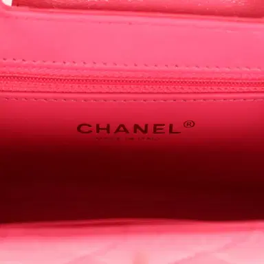 Chanel Chanel Small Kelly Shopper Dark Pink Shiny Aged Calfskin Brushed Gold Hardware | Thumbnail 9 Chanel Chanel Small Kelly Shopper Dark Pink Shiny Aged Calfskin Brushed Gold Hardware | Thumbnail 9