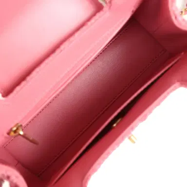 Chanel Chanel Small Kelly Shopper Pink Tweed Brushed Gold Hardware | Thumbnail 8 Chanel Chanel Small Kelly Shopper Pink Tweed Brushed Gold Hardware | Thumbnail 8
