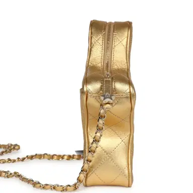 Chanel Chanel Star Bag Metallic Gold Lambskin Gold Hardware | Thumbnail 3 Chanel Chanel Star Bag Metallic Gold Lambskin Gold Hardware | Thumbnail 3