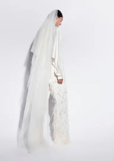 Lapointe Tulle Veil | Thumbnail 3