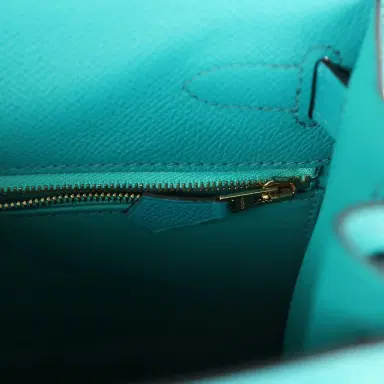 HERMÈS Pre-owned Hermes Kelly Sellier 28 Vert Verone Epsom Gold Hardware | Thumbnail 9 HERMÈS Pre-owned Hermes Kelly Sellier 28 Vert Verone Epsom Gold Hardware | Thumbnail 9
