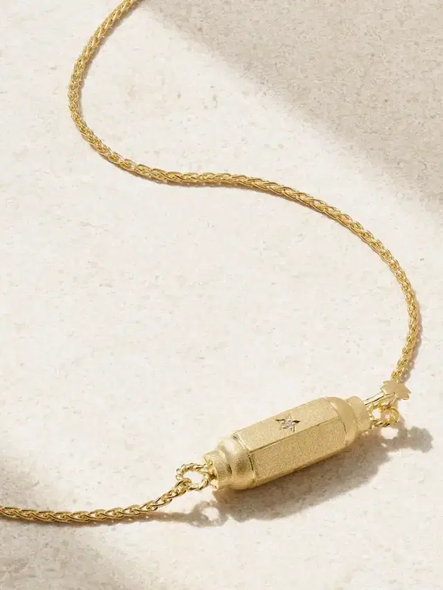 Marie Lichtenberg Micro Coco Locket 18-karat Gold Diamond Necklace