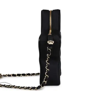 Chanel Chanel Star Bag Black Satin Light Gold Hardware | Thumbnail 3 Chanel Chanel Star Bag Black Satin Light Gold Hardware | Thumbnail 3