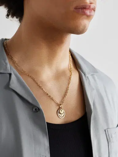 Foundrae L'Eternelle Chanson Couplet 18-Karat Gold and Enamel Pendant - Men | Thumbnail 2 Foundrae L'Eternelle Chanson Couplet 18-Karat Gold and Enamel Pendant - Men | Thumbnail 2