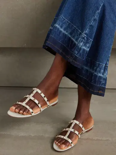 Valentino Garavani The Rockstud Leather Sandals | Thumbnail 2 Valentino Garavani The Rockstud Leather Sandals | Thumbnail 2