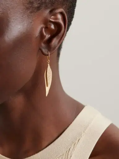 Ileana Makri Falling Leaves 18-karat Gold Diamond Earrings | Thumbnail 2 Ileana Makri Falling Leaves 18-karat Gold Diamond Earrings | Thumbnail 2